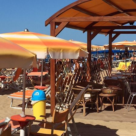 Hotel Lido Follonica Esterno foto