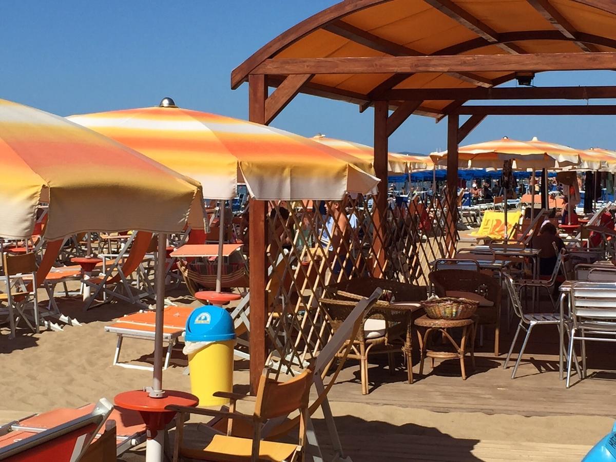 Hotel Lido Follonica Esterno foto