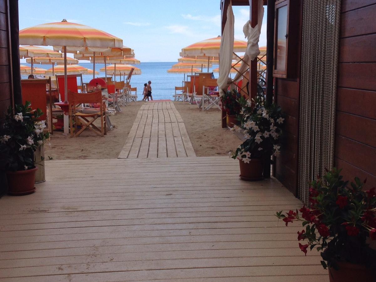Hotel Lido Follonica Esterno foto